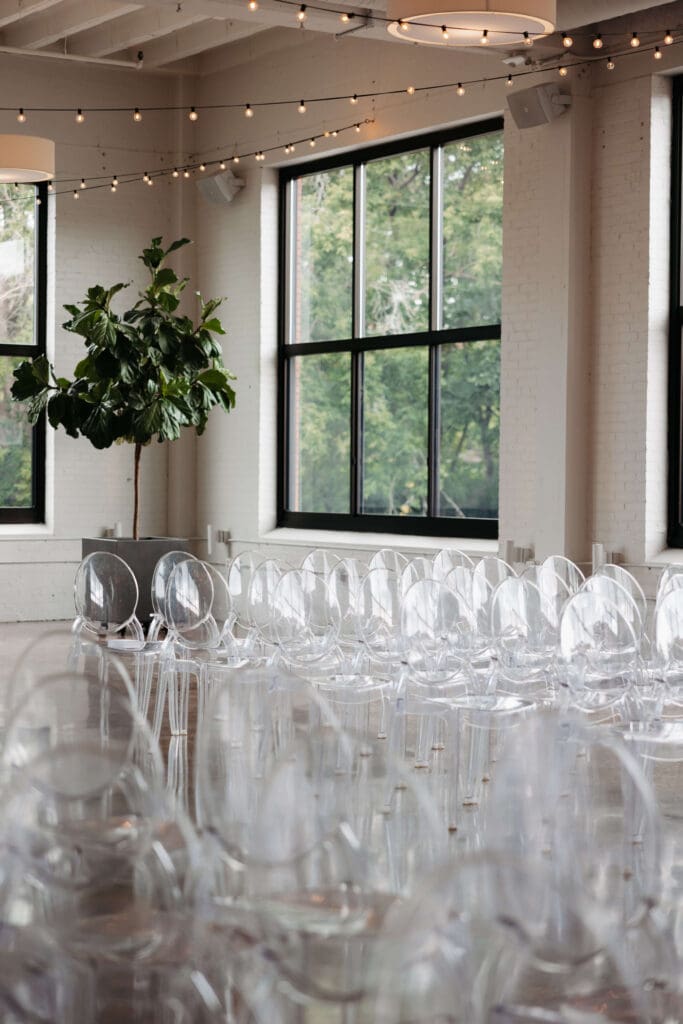 Downtown Minneapolis Urban Daisy wedding venue